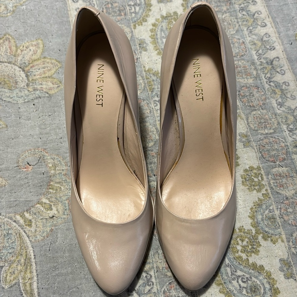Nine West pumps